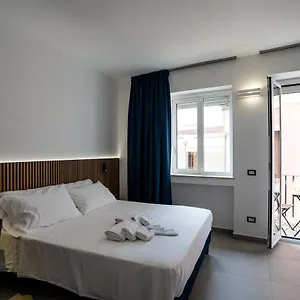 Humboldt Luxury Taormina